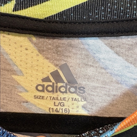 Lot of 2x [Jordan] & [adidas] Short-Sleeved Graphic T-Shirts Youth Sz Large/XL - Picture 14 of 14